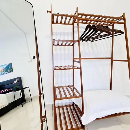 10 Guest Breezy 3 Room Koi Kinrara Suite, Ioi Puchong, Bukit Jalil Pavilion, Bukit Jalil Stadium, Sunway Pyramid, Sunway Lagoon Kampong Baharu Sungai Way Exterior photo