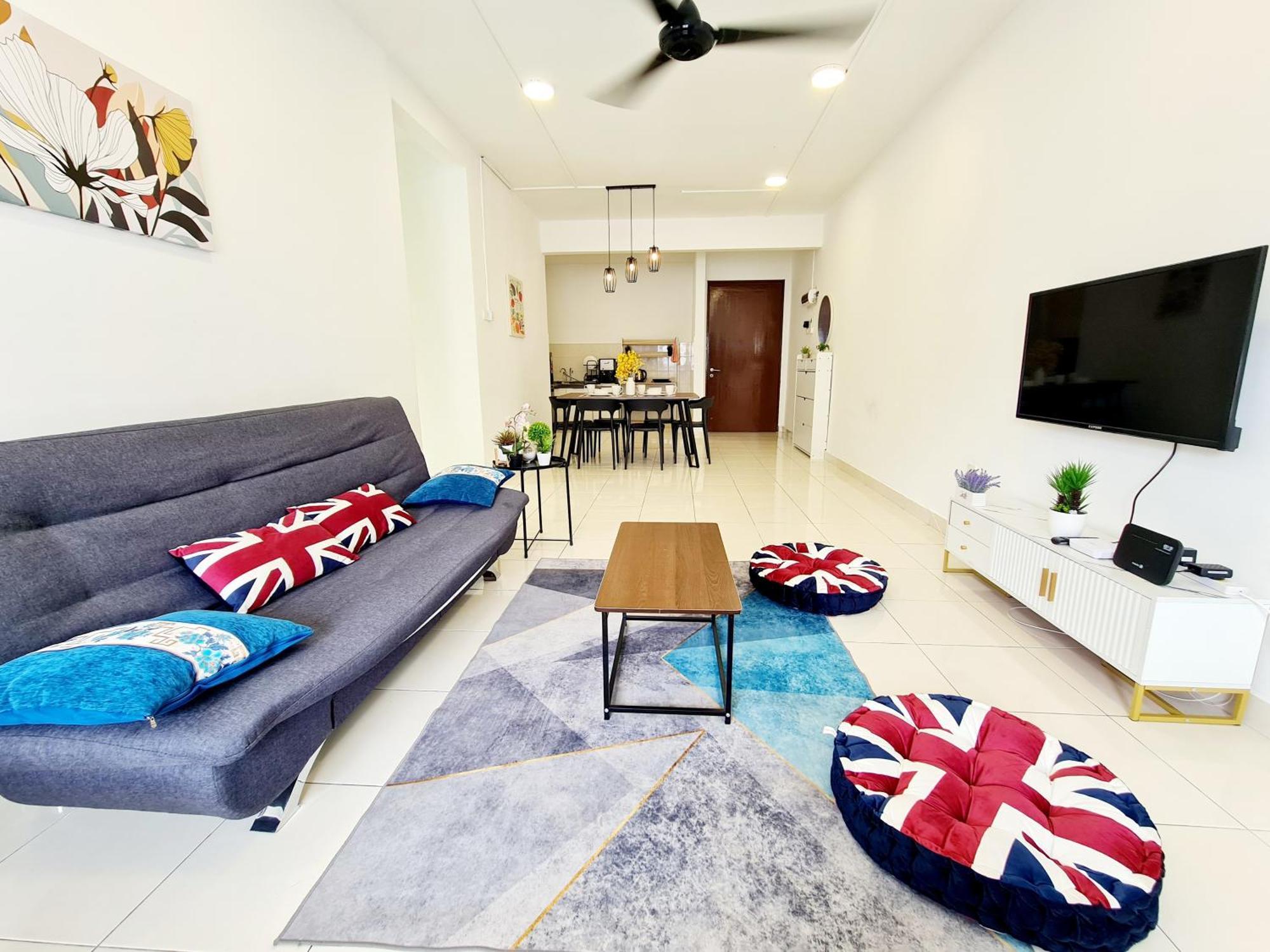 10 Guest Breezy 3 Koi Kinrara Suite, Ioi Puchong, Bukit Jalil Pavilion, Bukit Jalil Stadium, Sunway Pyramid, Sunway Lagoon *