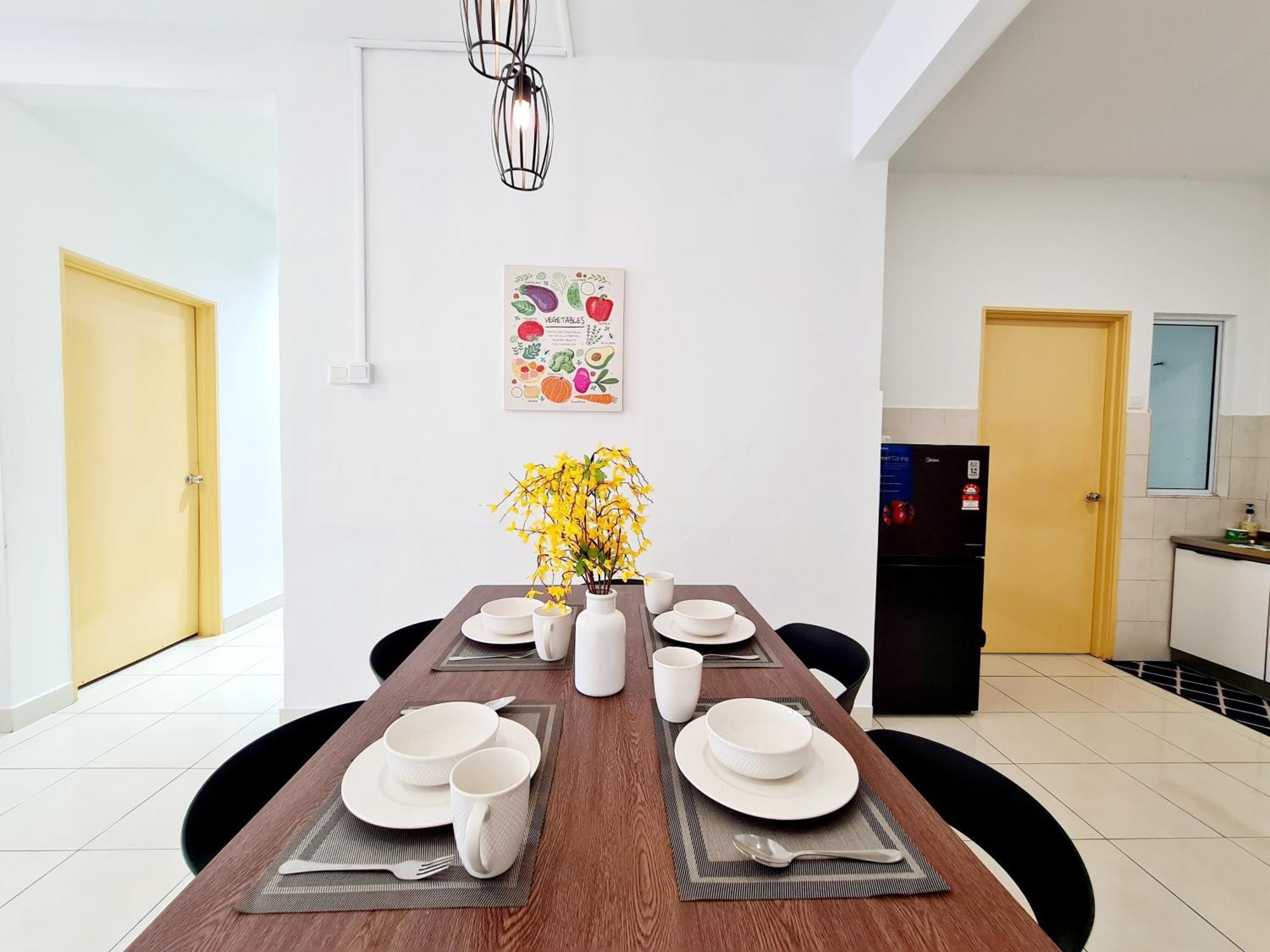10 Guest Breezy 3 Koi Kinrara Suite, Ioi Puchong, Bukit Jalil Pavilion, Bukit Jalil Stadium, Sunway Pyramid, Sunway Lagoon Kampong Baharu Sungai Way