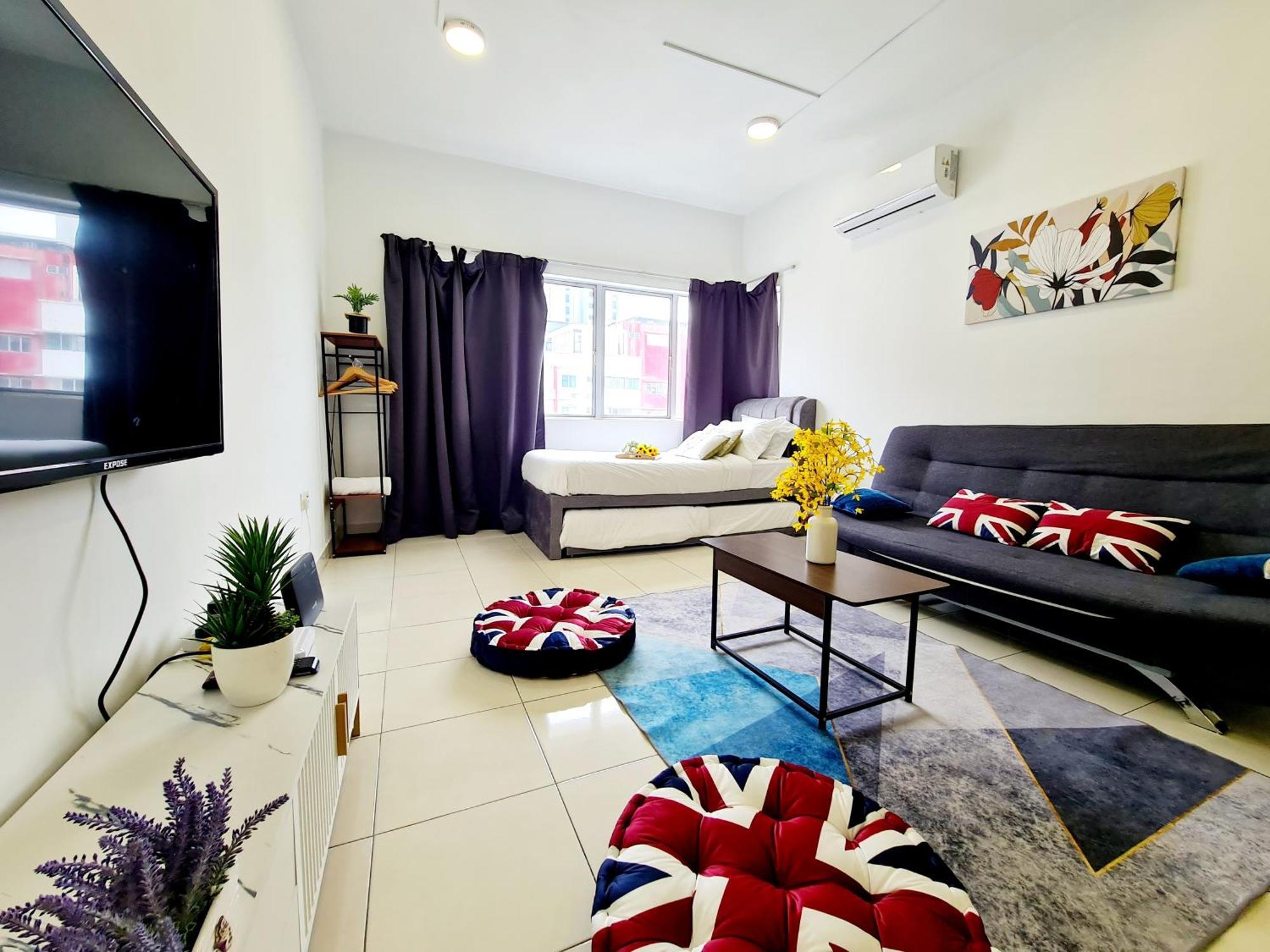 10 Guest Breezy 3 Koi Kinrara Suite, Ioi Puchong, Bukit Jalil Pavilion, Bukit Jalil Stadium, Sunway Pyramid, Sunway Lagoon Apartment Kampong Baharu Sungai Way